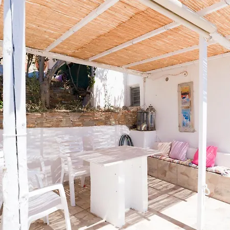 Apartment The Dream House On The Beach-ground Floor Kythnos