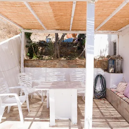 The Dream House On The Beach-ground Floor Apartment