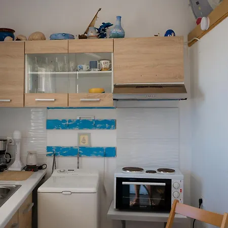 The Dream House On The Beach-ground Floor Apartment *
